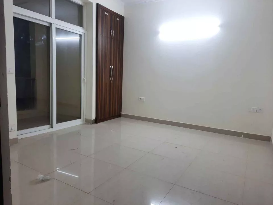Residential 3bhk flats for Rent in Amrapali Sapphire Sector 75  Noida 